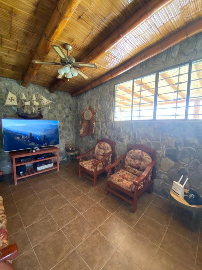 Las Cabanas De Incahuasi Lunahuana Luaran gambar